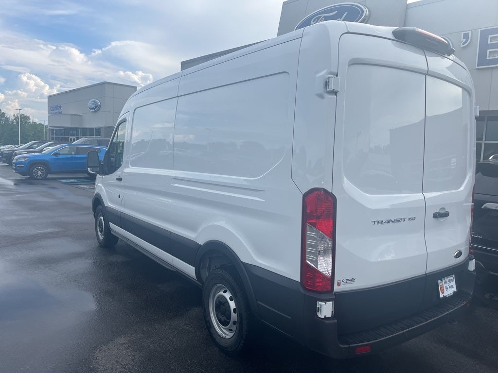 2025 Ford Transit-150 Base MEDIUM ROOF PARTION W/ SHELVES