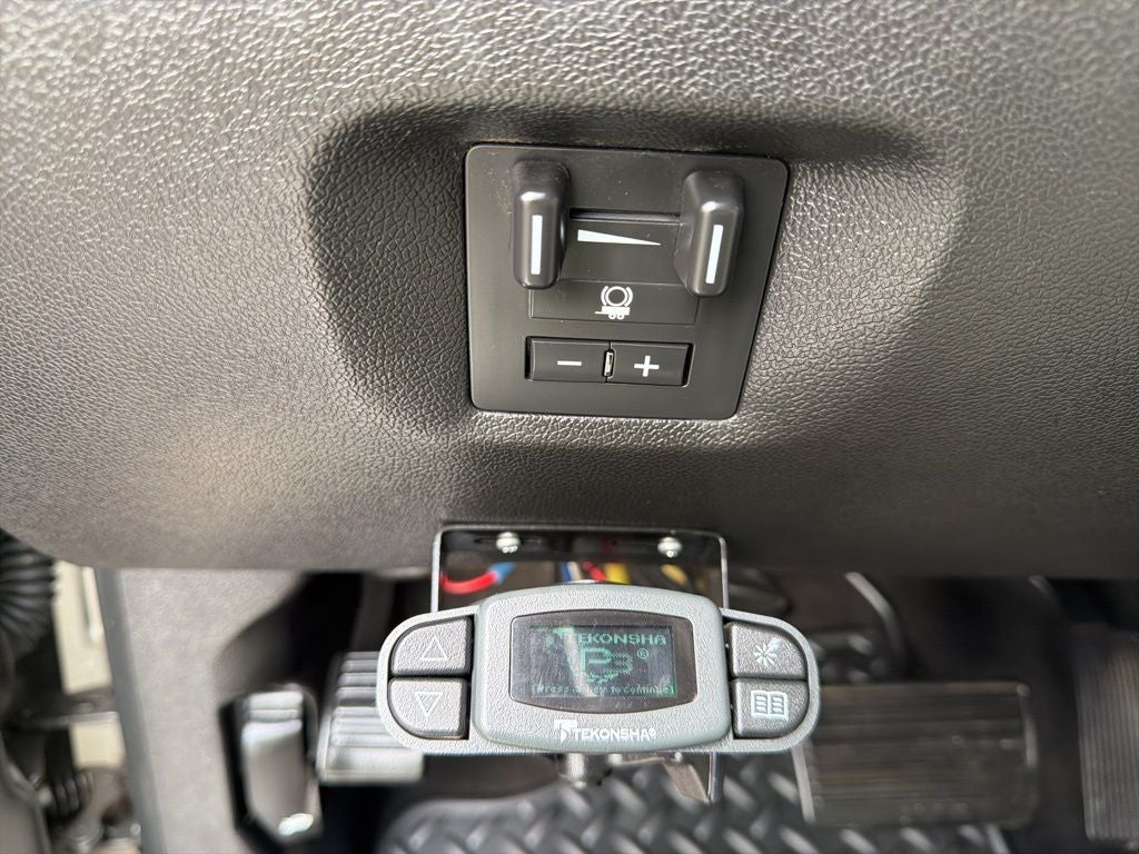 2014 Chevrolet Silverado 3500HD LTZ Flatbed