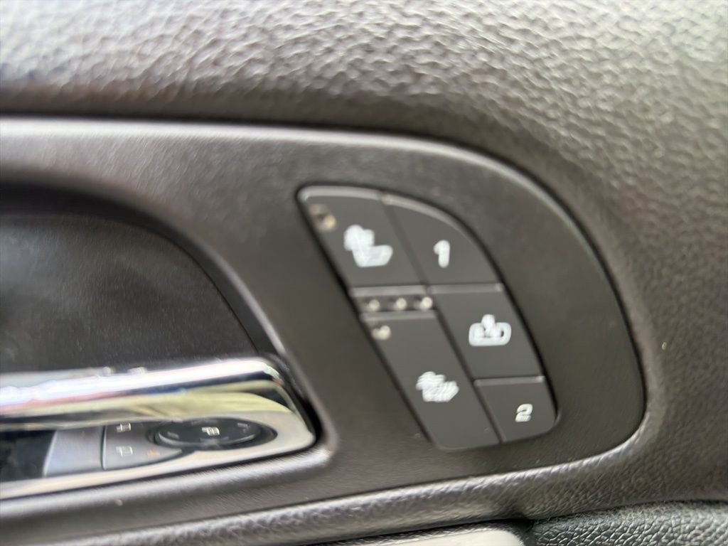 2014 Chevrolet Silverado 3500HD LTZ Flatbed