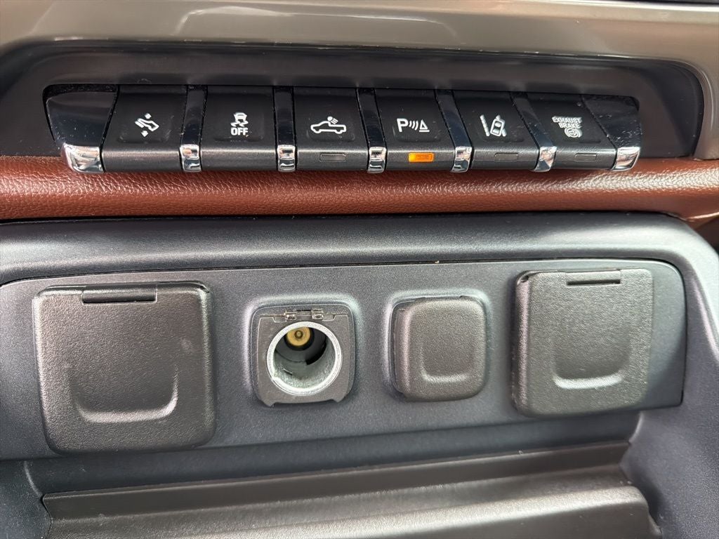 2017 Chevrolet Silverado 3500HD High Country