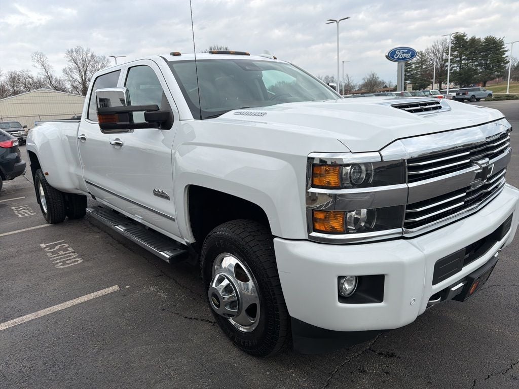 2017 Chevrolet Silverado 3500HD High Country