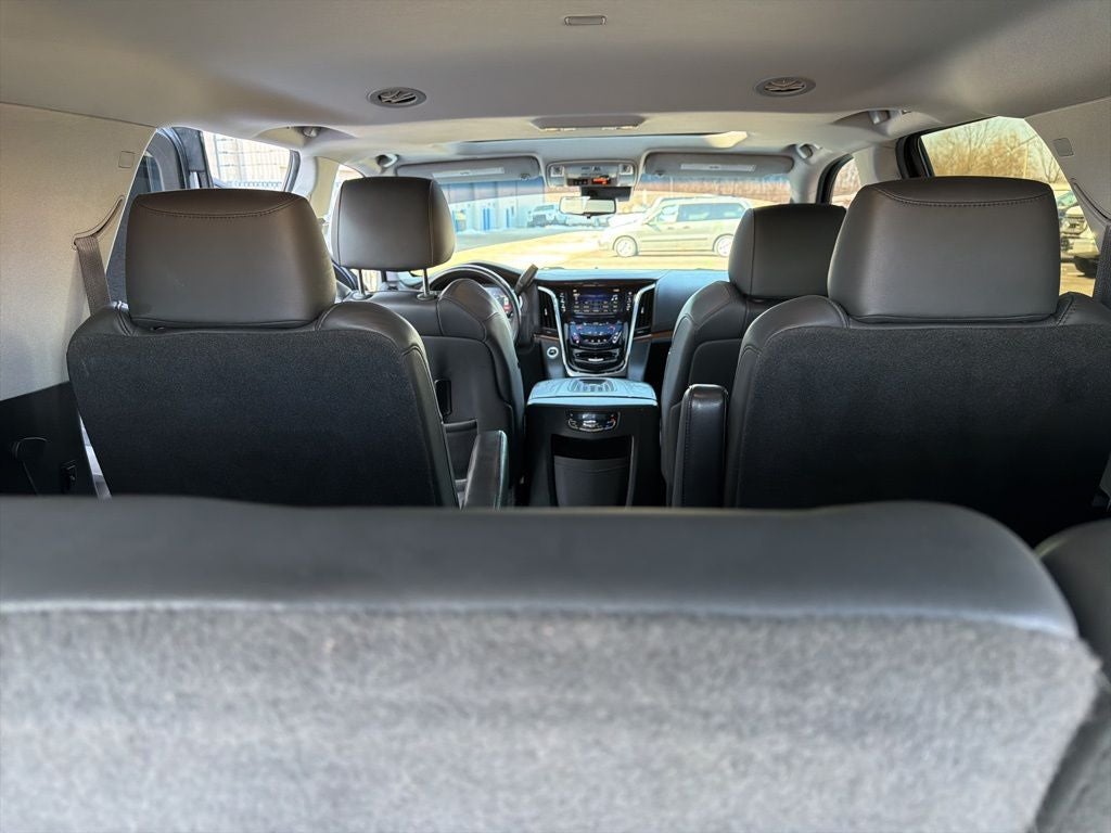 2017 Cadillac Escalade Luxury