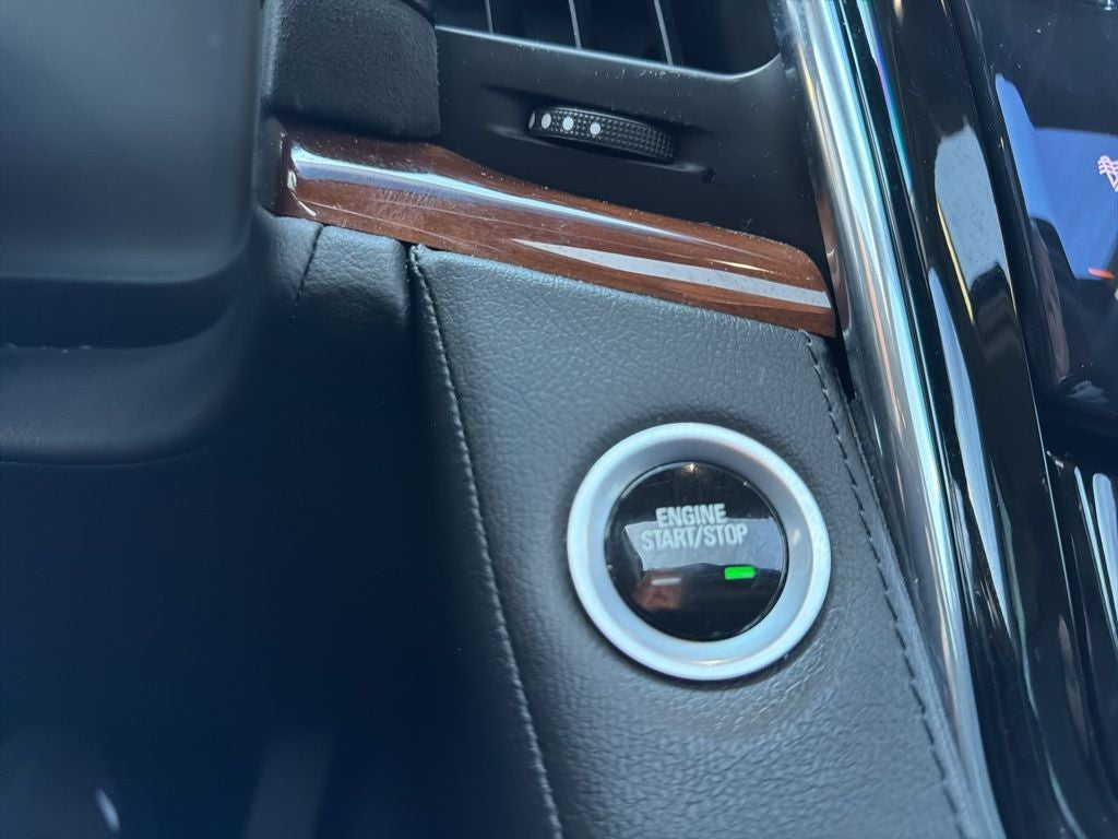 2017 Cadillac Escalade Luxury