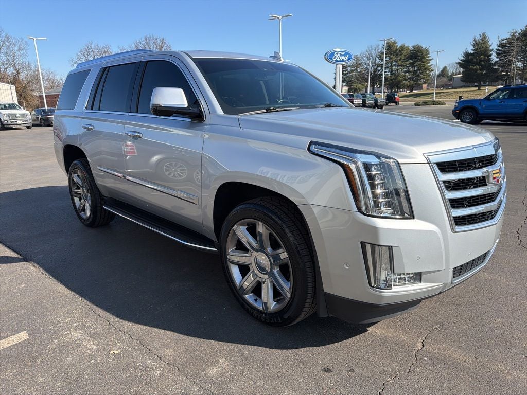 2017 Cadillac Escalade Luxury