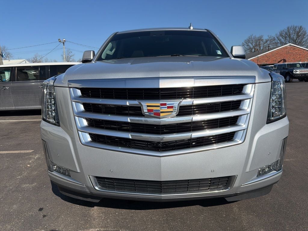 2017 Cadillac Escalade Luxury