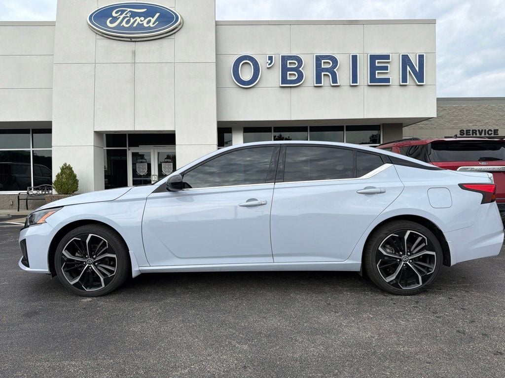 2023 Nissan Altima 2.5 SR