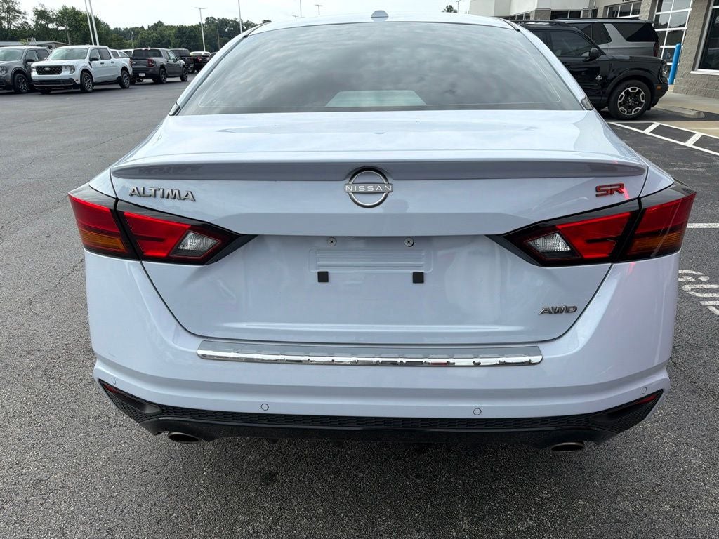 2023 Nissan Altima 2.5 SR