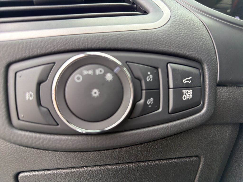 2022 Ford Edge ST Line