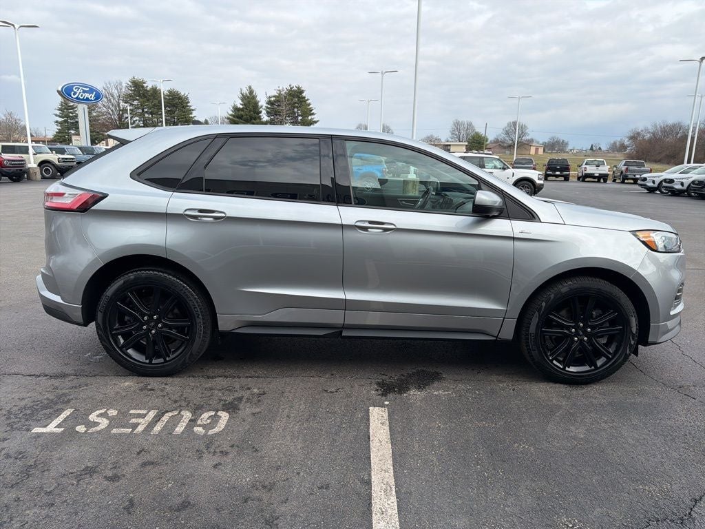 2022 Ford Edge ST Line