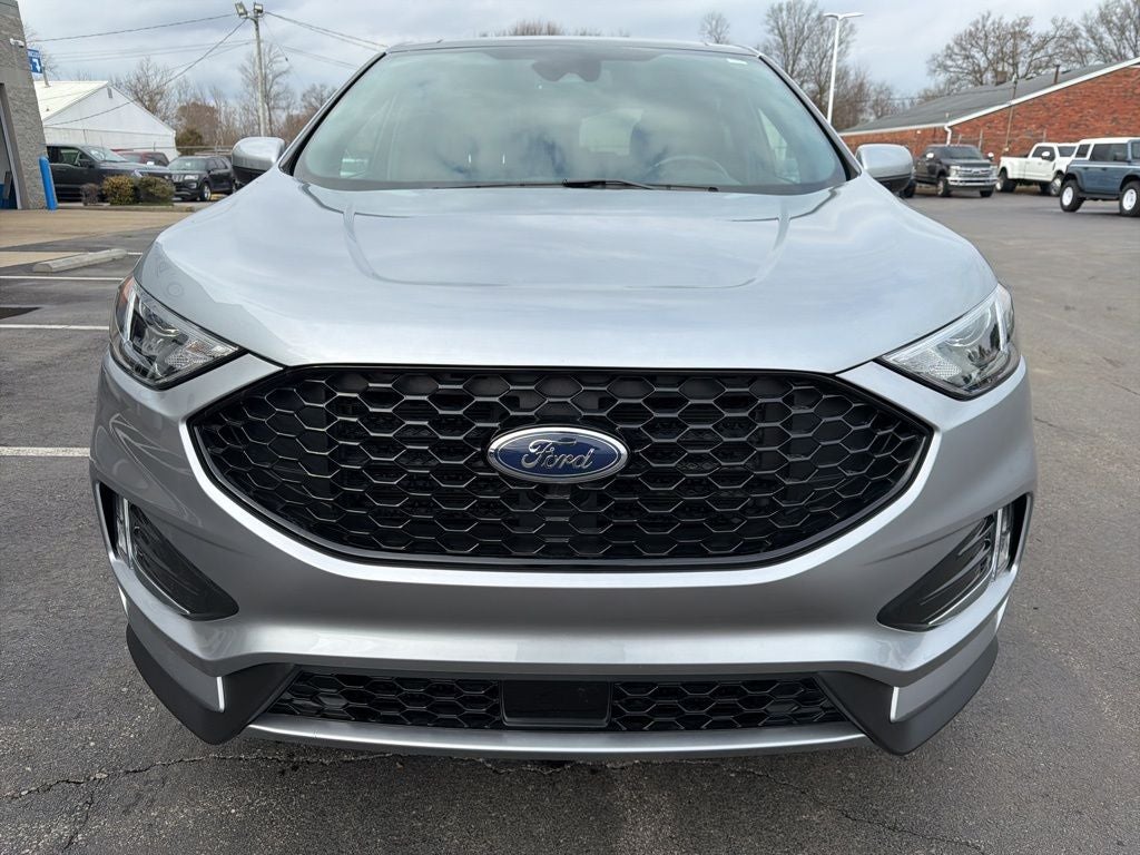 2022 Ford Edge ST Line