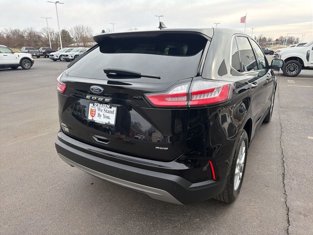 2022 Ford Edge SEL