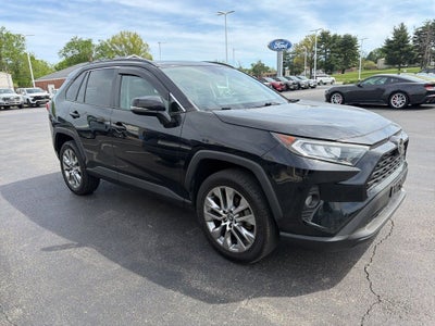 2020 Toyota RAV4 XLE Premium