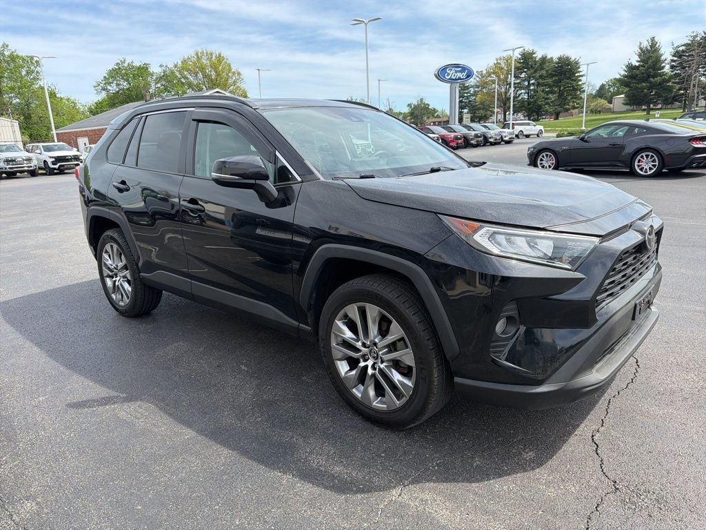 2020 Toyota RAV4 XLE Premium