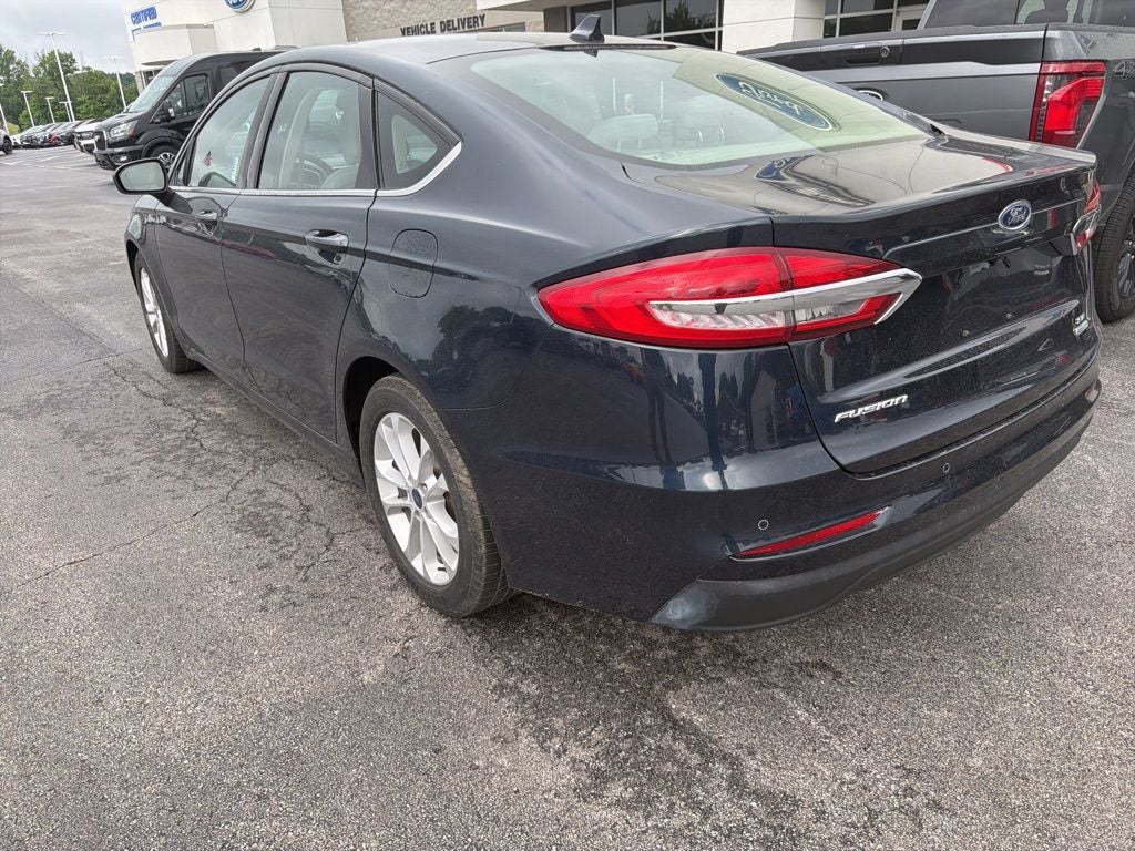 2020 Ford Fusion SE