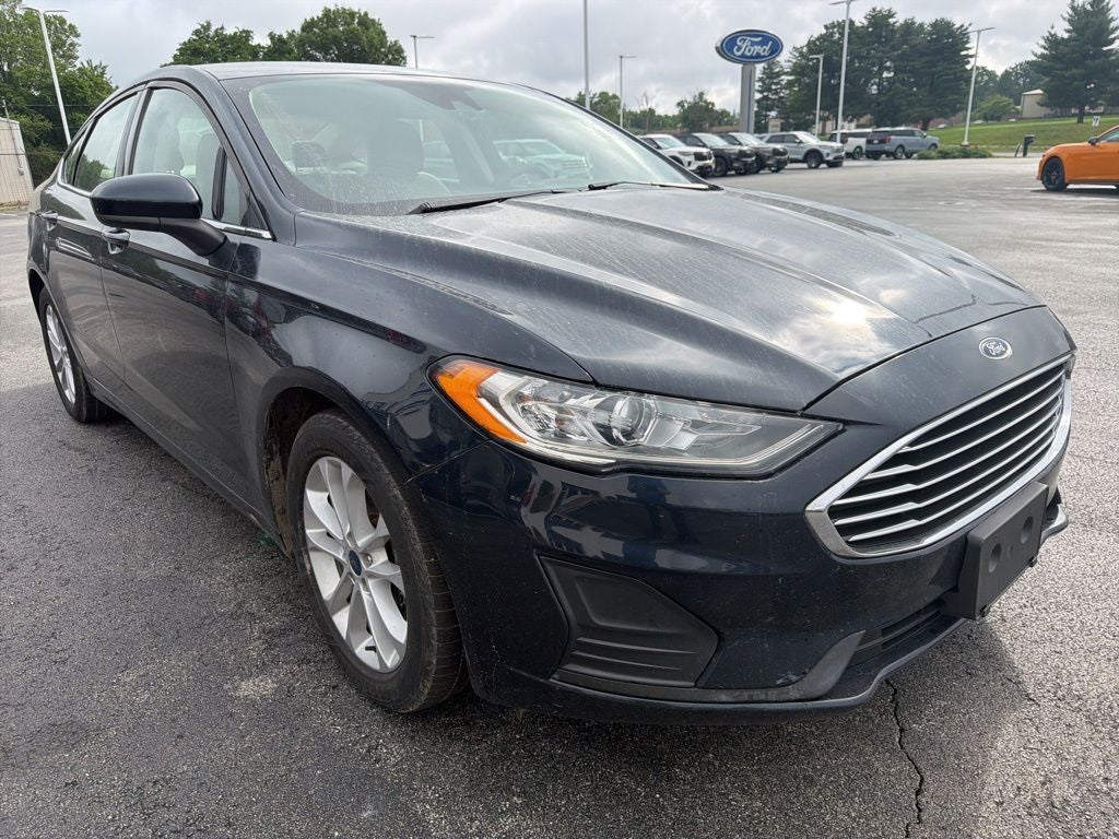 2020 Ford Fusion SE