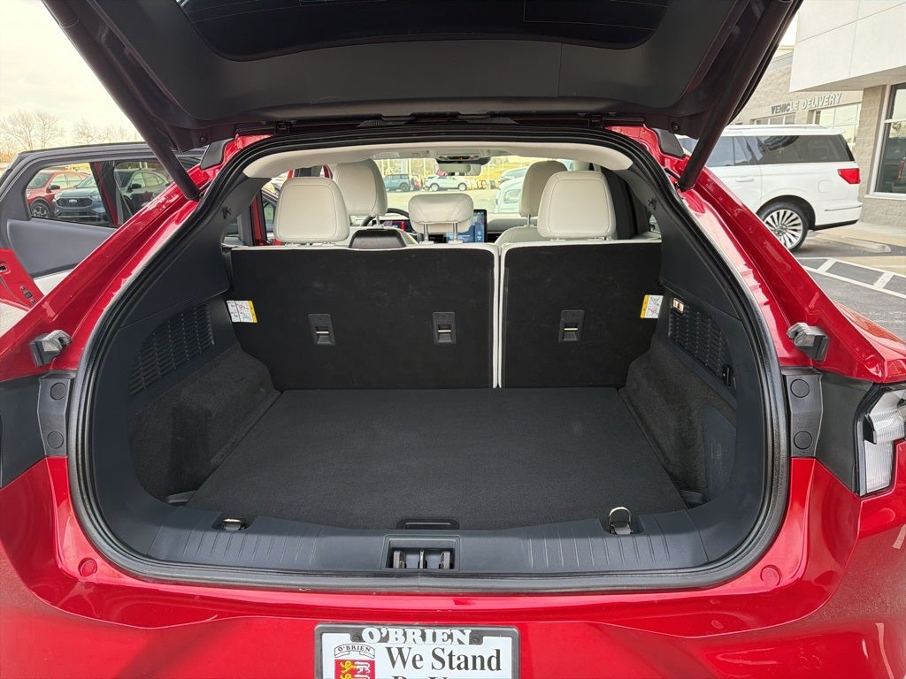 2022 Ford Mustang Mach-E Premium Extended Range