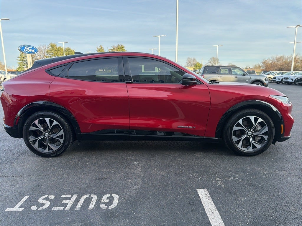 2022 Ford Mustang Mach-E Premium Extended Range