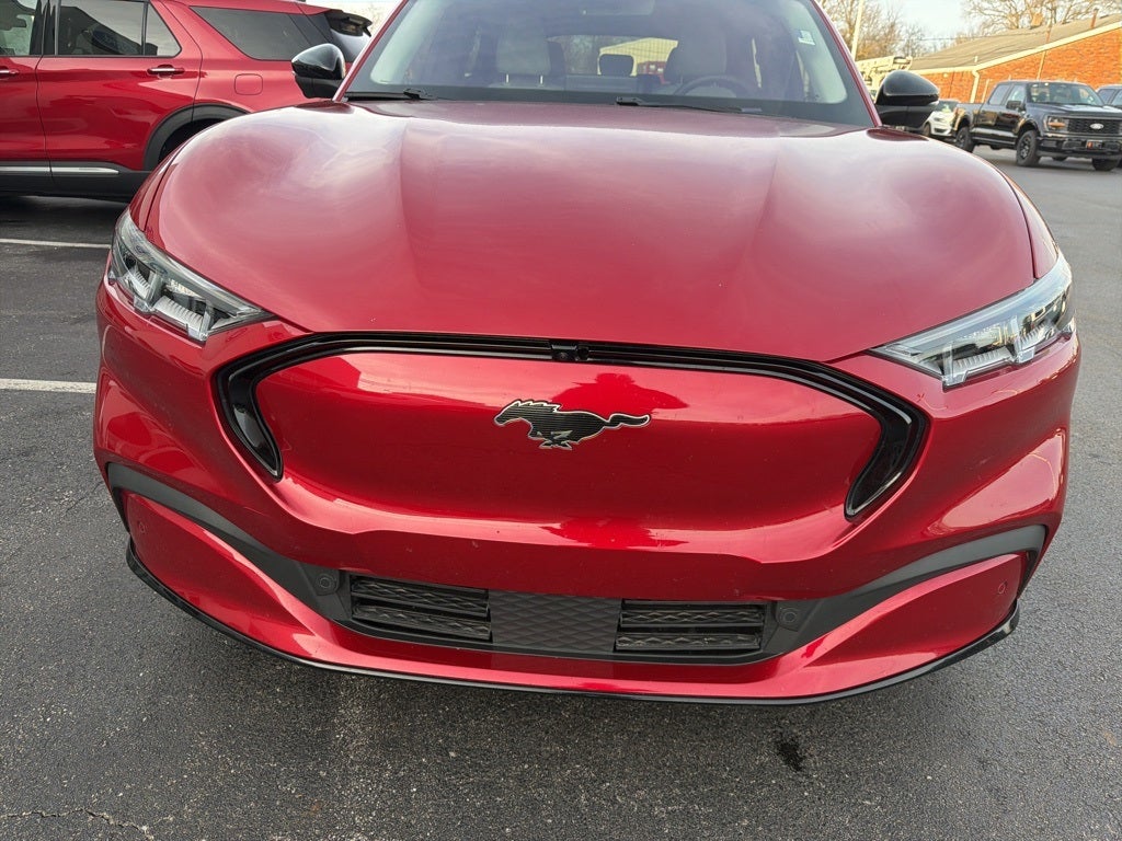 2022 Ford Mustang Mach-E Premium Extended Range