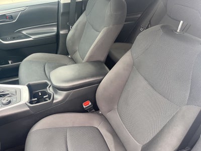 2023 Toyota RAV4 Hybrid LE