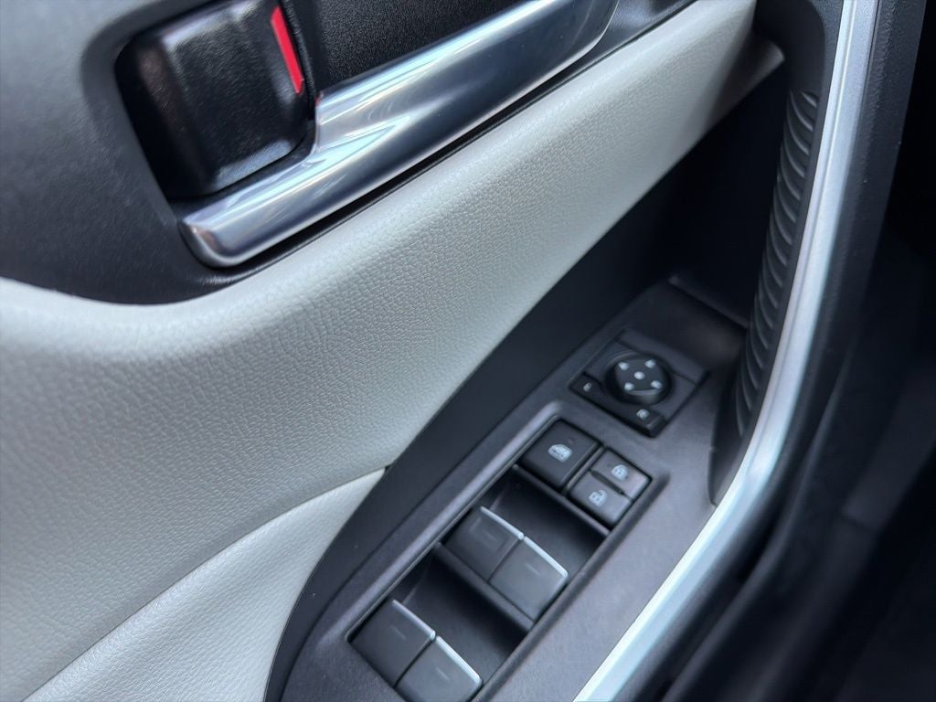 2022 Toyota RAV4 Hybrid XLE AWD