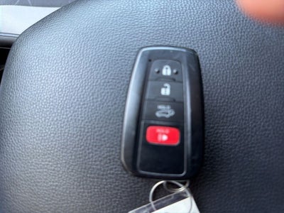 2022 Toyota RAV4 Hybrid XLE AWD