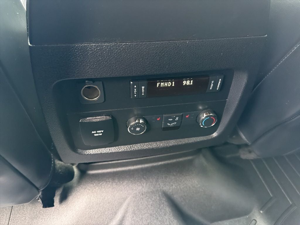 2017 Lincoln Navigator Select