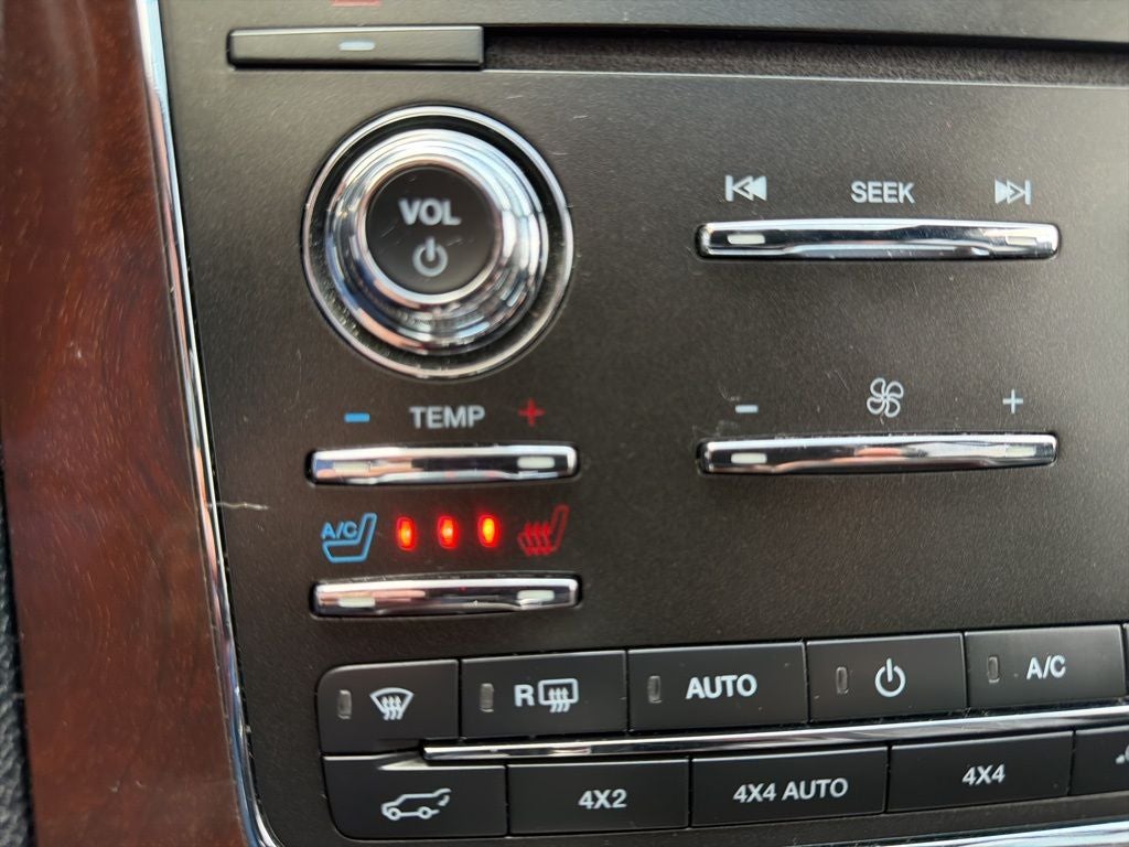 2017 Lincoln Navigator Select