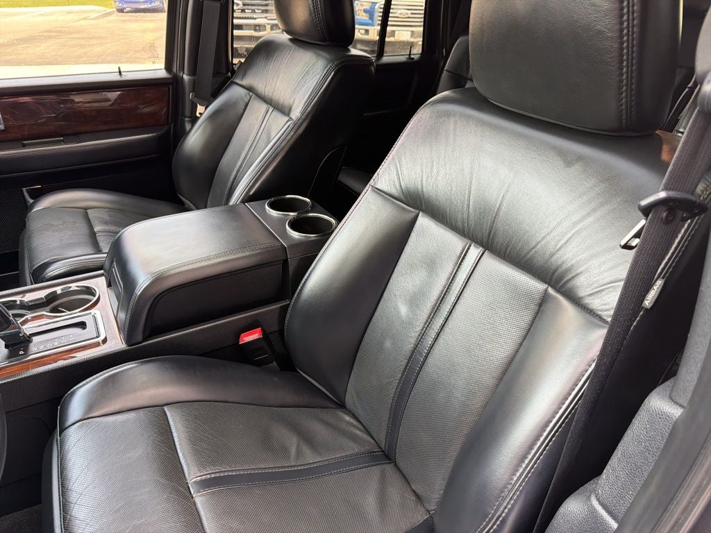 2017 Lincoln Navigator Select