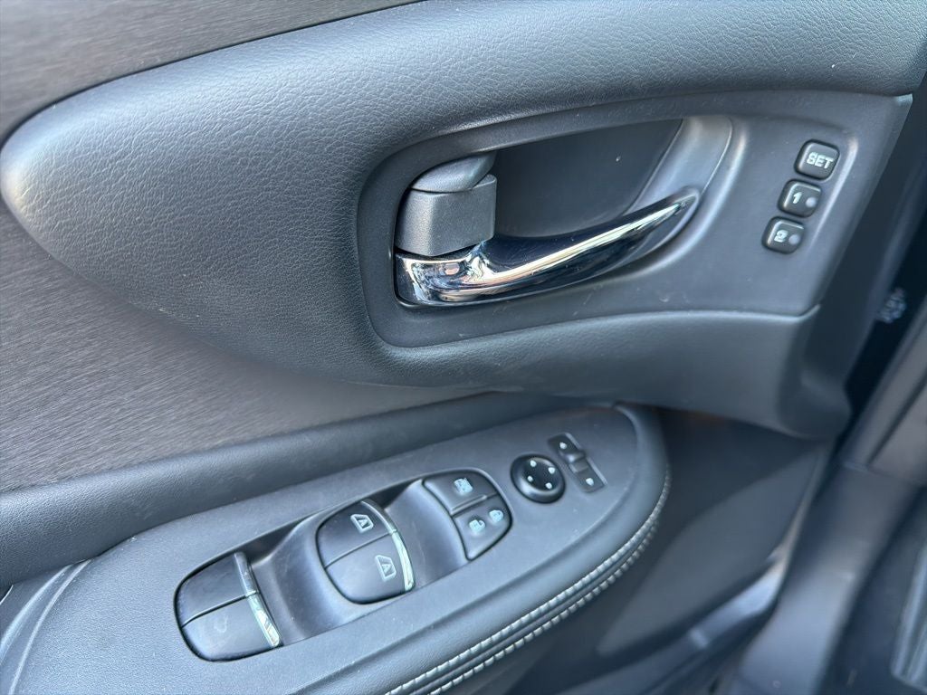 2023 Nissan Murano SL