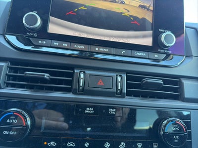 2023 Nissan Pathfinder S