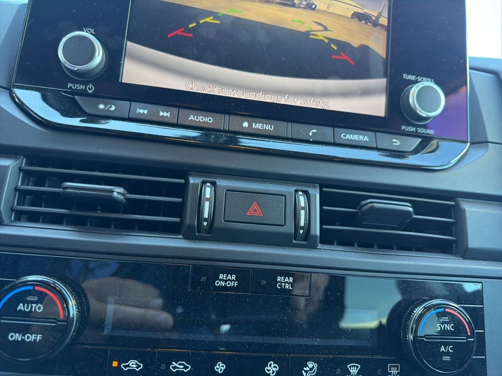 2023 Nissan Pathfinder S