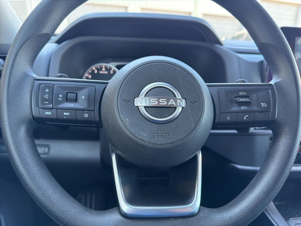 2023 Nissan Pathfinder S