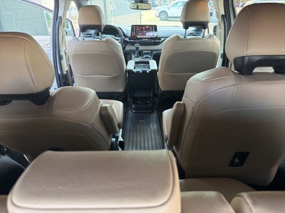 2024 Toyota Sienna Limited 7 Passenger