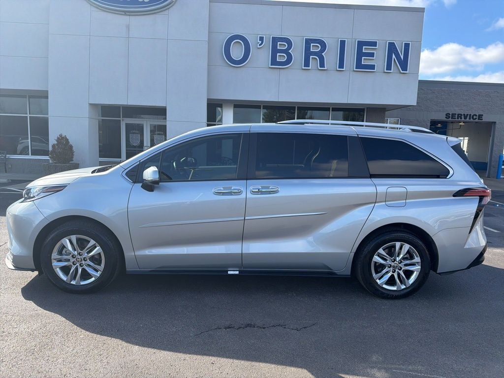2024 Toyota Sienna Limited 7 Passenger