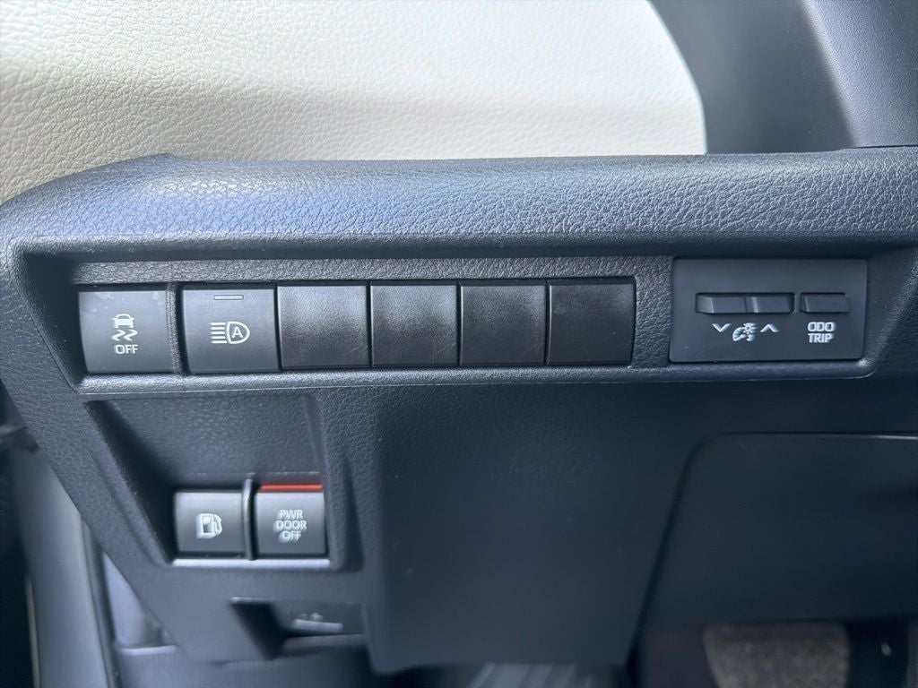 2024 Toyota Sienna Limited 7 Passenger