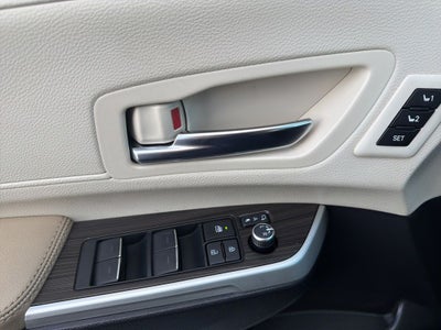 2024 Toyota Sienna Limited 7 Passenger