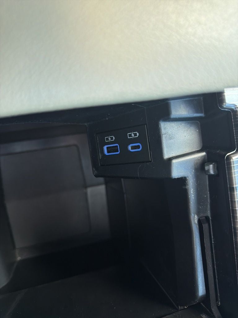 2024 Toyota Sienna Limited 7 Passenger