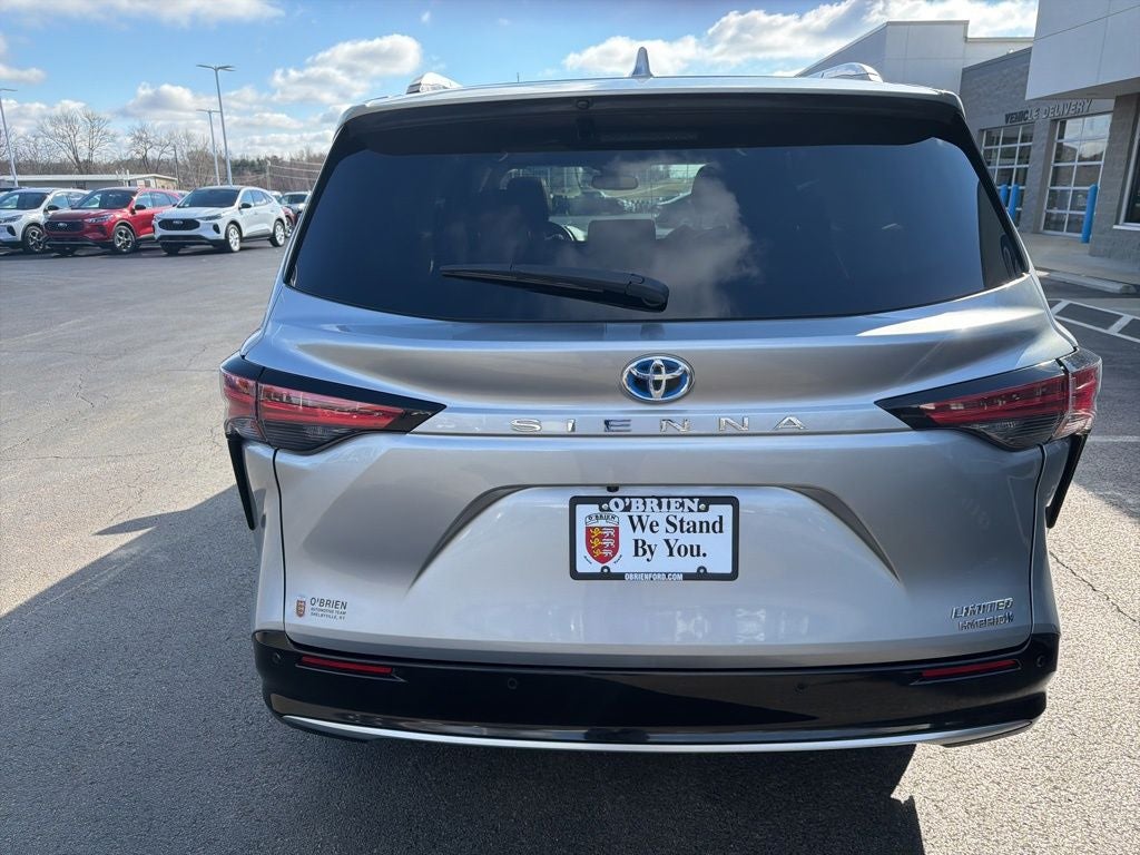 2024 Toyota Sienna Limited 7 Passenger