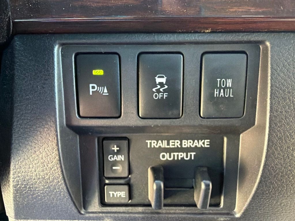 2016 Toyota Tundra Limited