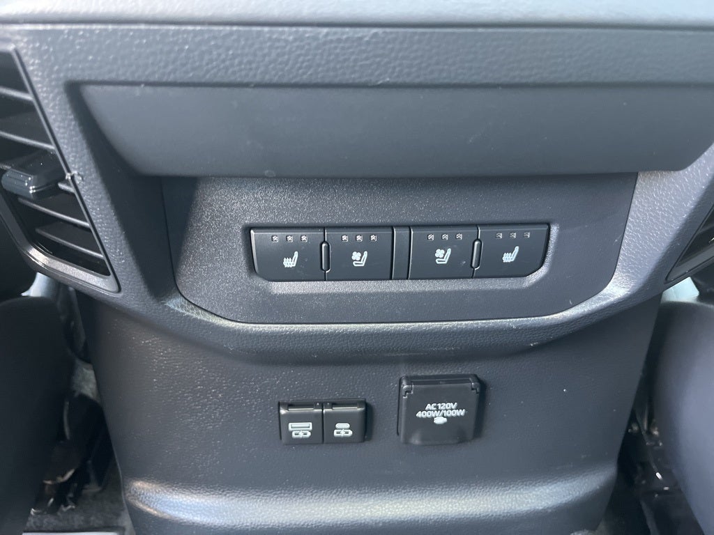 2022 Toyota Tundra Platinum