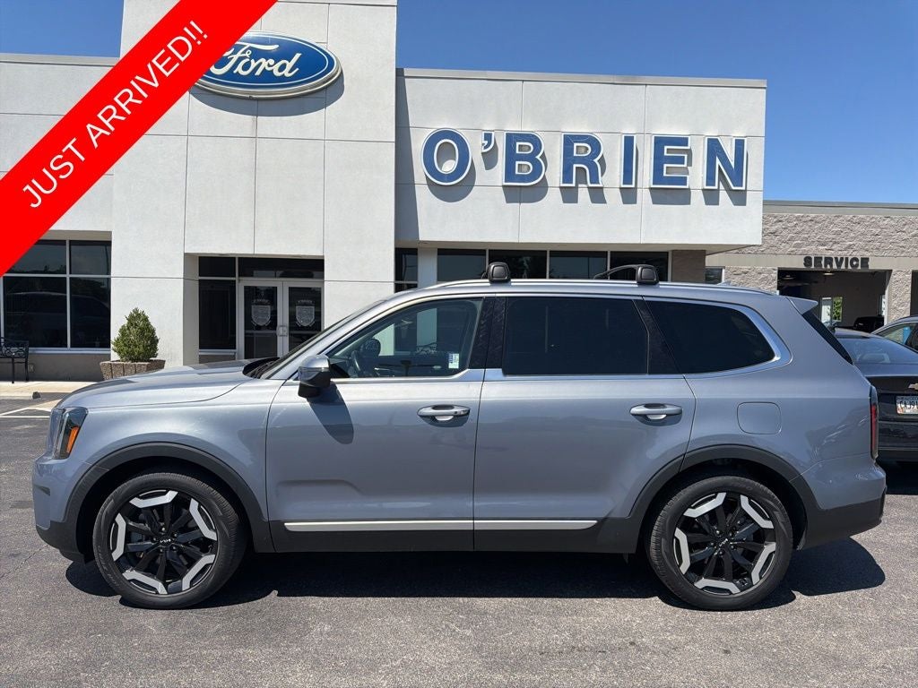 2023 Kia Telluride EX FWD's photo