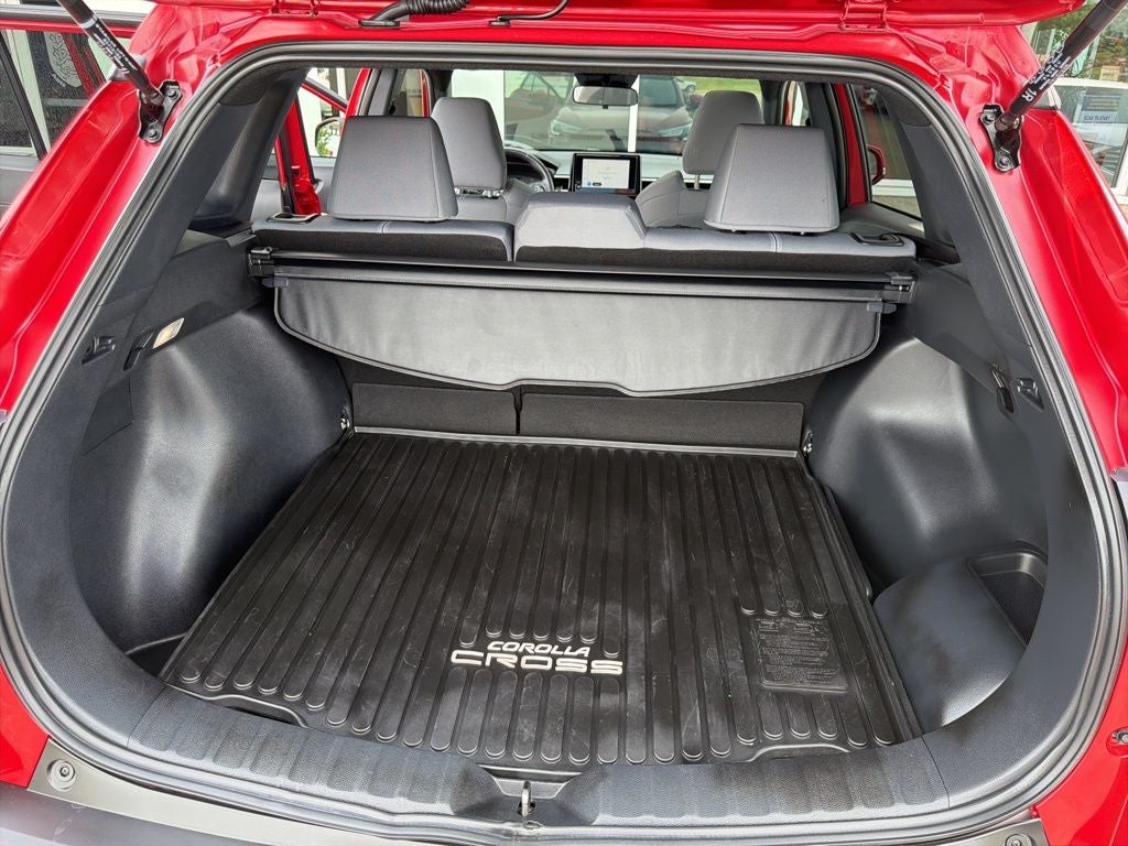 2024 Toyota Corolla Cross Hybrid SE