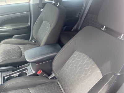 2024 Mitsubishi Outlander Sport 2.0 ES