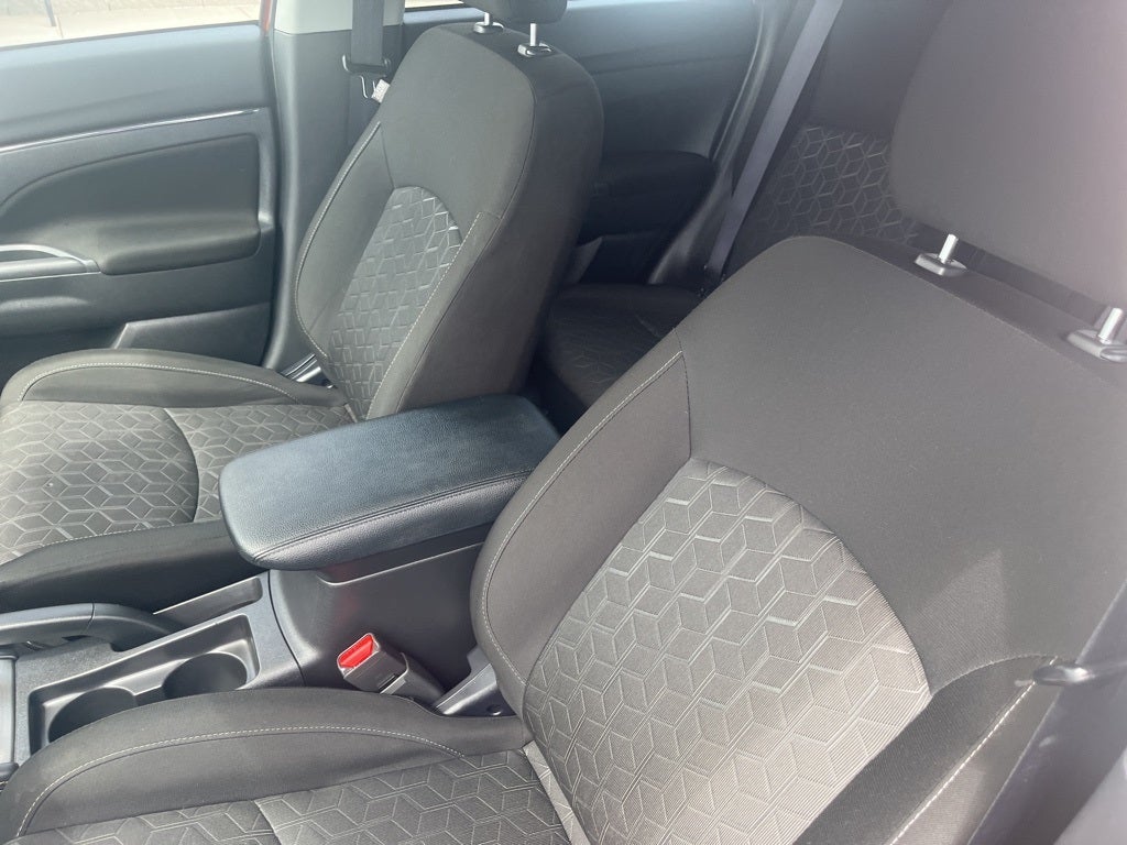 2024 Mitsubishi Outlander Sport 2.0 ES