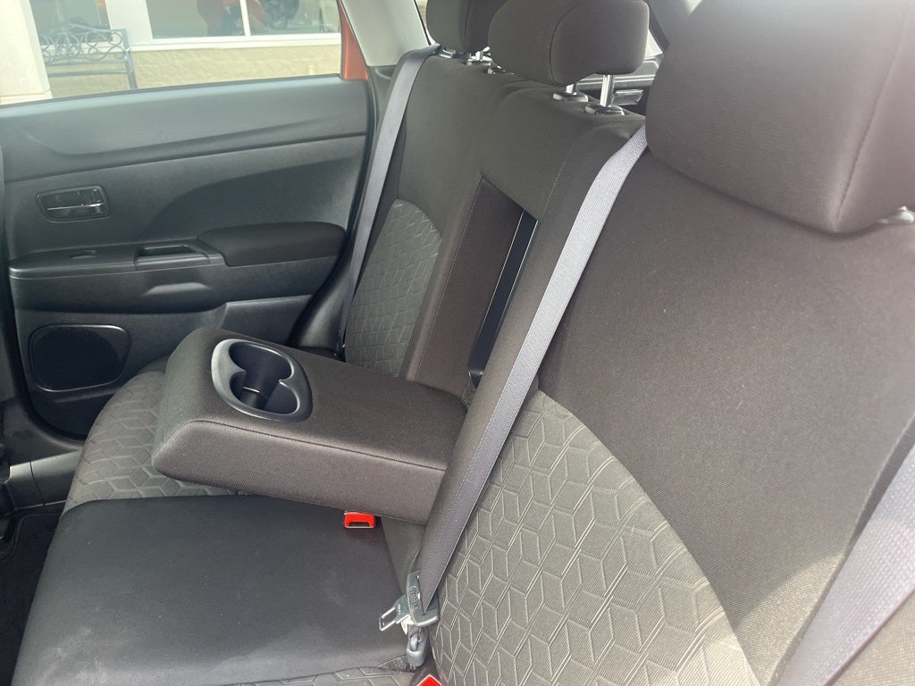 2024 Mitsubishi Outlander Sport 2.0 ES