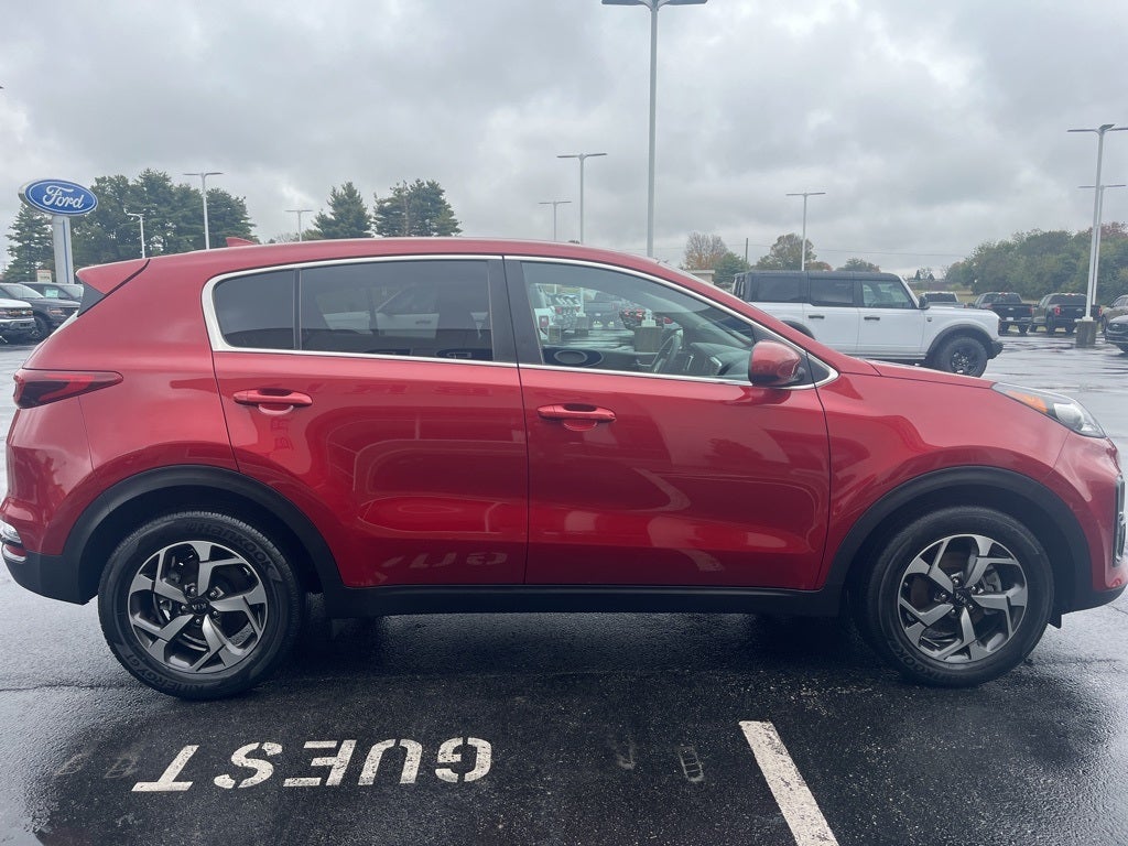 2022 Kia Sportage LX