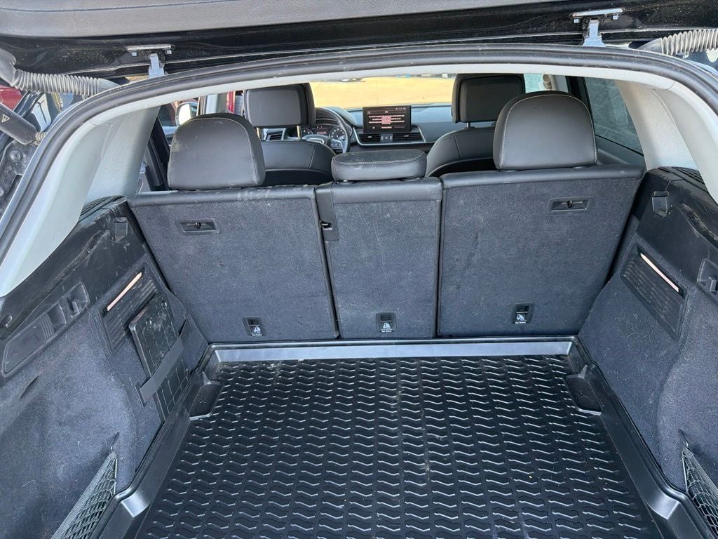 2024 Audi Q5 40 Premium quattro
