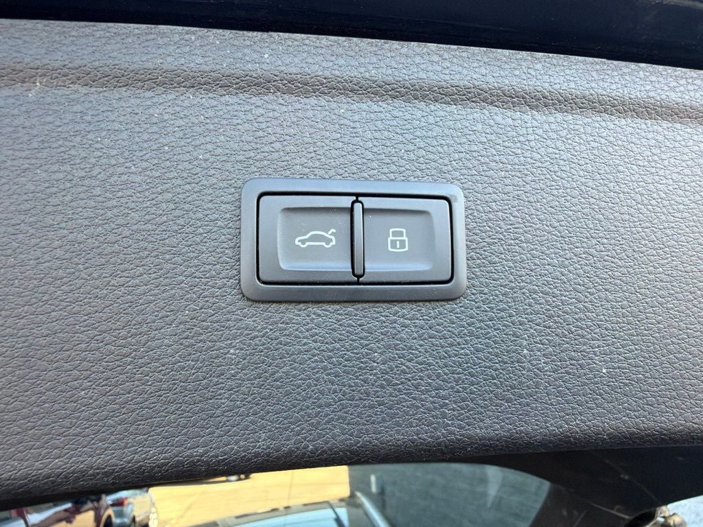 2024 Audi Q5 40 Premium quattro