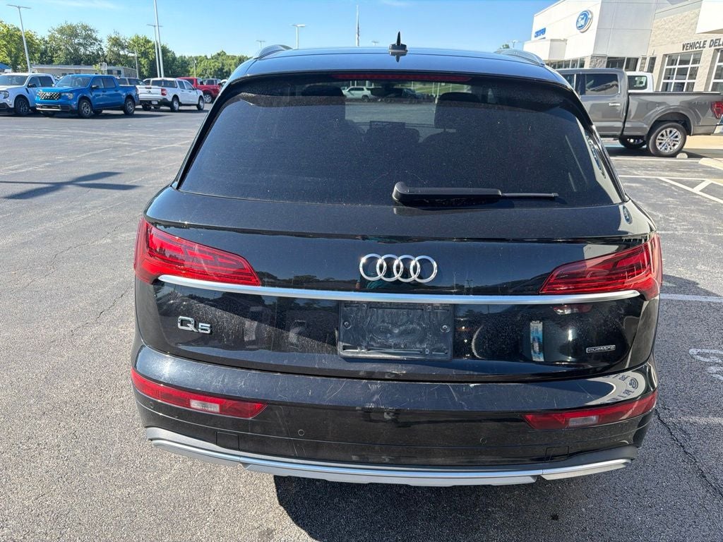 2024 Audi Q5 40 Premium quattro