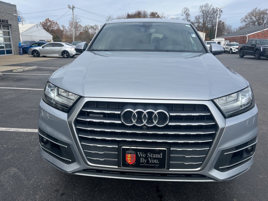 2019 Audi Q7 55 Premium Plus quattro